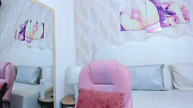 Alison Chan  online show from March 15, 2025, 8:32 pm