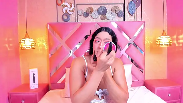 Alison Chan  online show from September 10, 2025, 2:49 pm