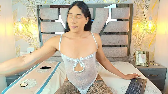 Alison Chan  online show from March 19, 2026, 10:54 pm