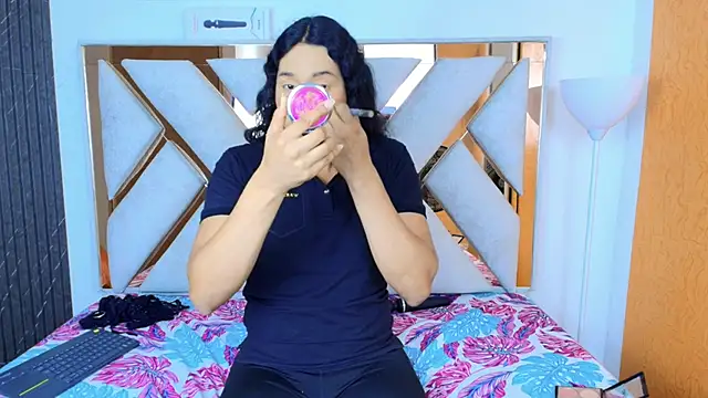 Alison Chan  online show from October 23, 2025, 3:00 pm