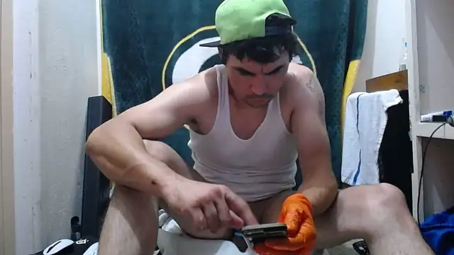 Apeezy14 online show from March 16, 2025, 9:49 am