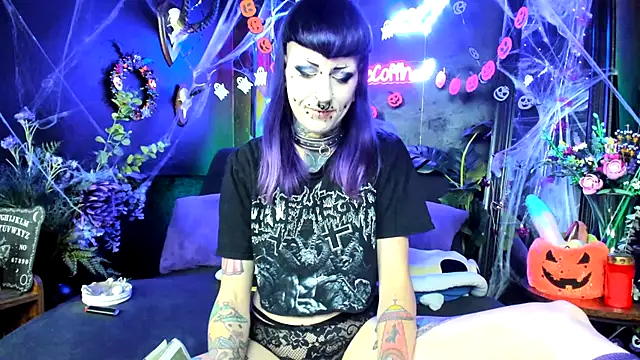 Snapshot of Purple_Coffin666 chatting on November 8, 2025, 7:28 pm Purple Coffin666 online show from November 8, 2025, 7:28 pm
