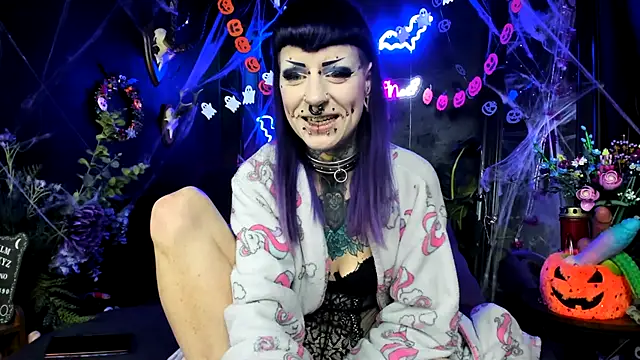 Snapshot of Purple_Coffin666 chatting on November 22, 2025, 10:25 am Purple Coffin666 online show from November 22, 2025, 10:25 am