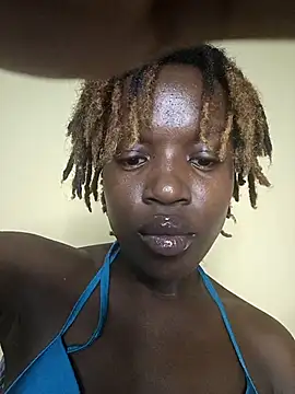 Juicylittle slute online show from November 4, 2025, 3:10 am