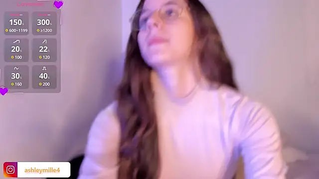  ashleymiller online show from March 7, 2025, 1:53 am