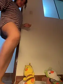 kittyfresita online show from March 1, 2025, 4:26 am