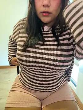 kittyfresita online show from July 5, 2026, 9:54 pm