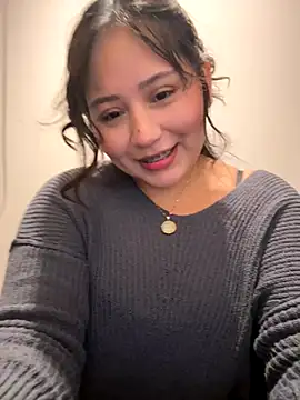 kittyfresita online show from November 13, 2025, 2:15 am