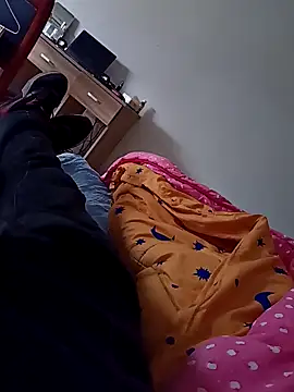 Snapshot of huzi518 chatting on April 9, 2026, 9:26 am huzi518 online show from April 9, 2026, 9:26 am