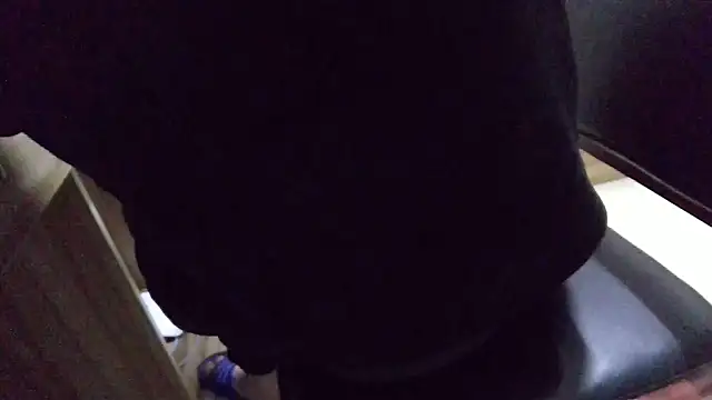 Snapshot of huzi518 chatting on March 20, 2026, 2:40 pm huzi518 online show from March 20, 2026, 2:40 pm