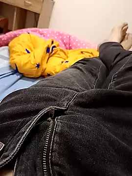 Snapshot of huzi518 chatting on April 10, 2026, 5:42 pm huzi518 online show from April 10, 2026, 5:42 pm