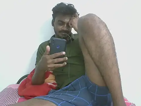 hot dark chocolate08 online show from October 5, 2025, 4:42 pm