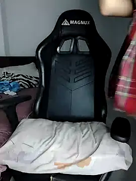 Kiitygirl online show from April 18, 2026, 3:20 am