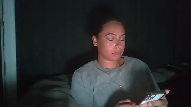 bigbootyjayda online show from April 9, 2026, 9:43 pm