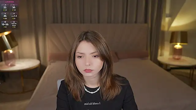 Snapshot of Michelle_054 chatting on November 27, 2025, 4:46 am Michelle 054 online show from November 27, 2025, 4:46 am