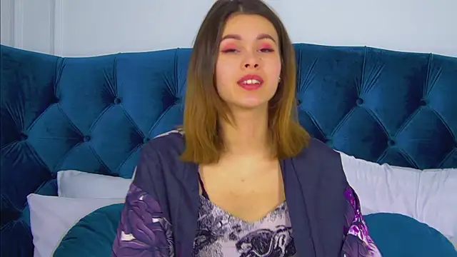 PollyLanders online show from March 20, 2025, 8:42 am