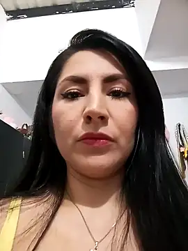 ELISA 90 online show from September 15, 2025, 4:51 pm