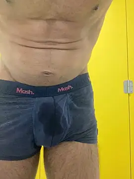 Lucascacaca online show from December 26, 2024, 1:43 pm