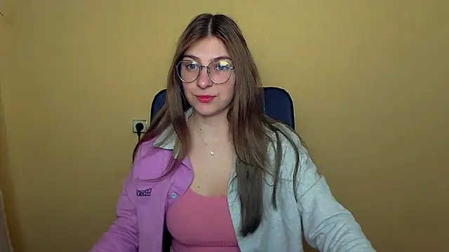 Luna Lush  online show from October 20, 2025, 9:54 am