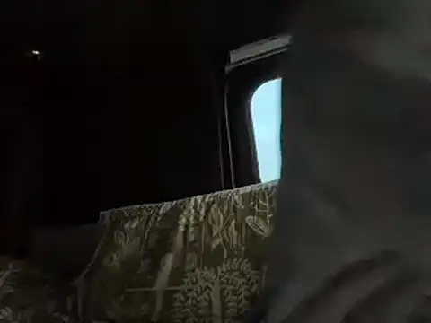 Tuhands online show from September 20, 2025, 7:02 am