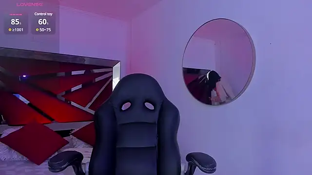 ZaraLim online show from February 15, 2025, 12:33 pm