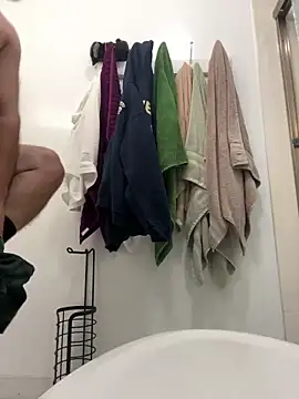 Snapshot of yododav28 chatting on December 8, 2024, 9:35 am yododav28 online show from December 8, 2024, 9:35 am