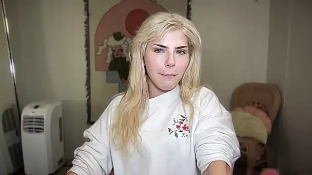 SirenitySirenxx online show from March 14, 2025, 11:22 pm