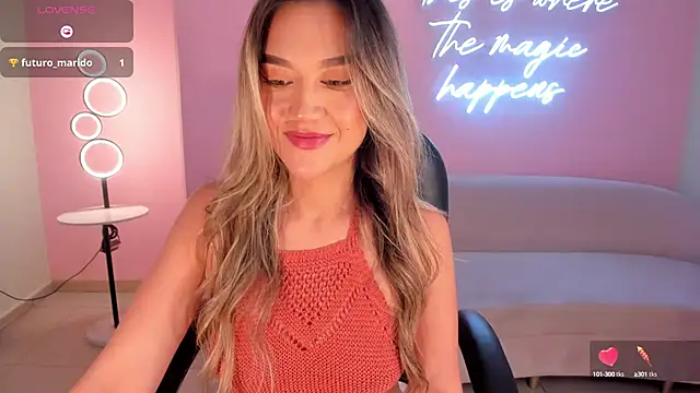 RebeccaHudson online show from March 12, 2025, 5:57 am