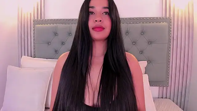 Aitana98  online show from February 19, 2025, 4:44 am