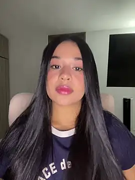 Snapshot of Aitana98_ chatting on August 2, 2026, 1:15 am Aitana98 online show from August 2, 2026, 1:15 am