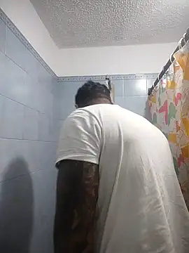 Snapshot of Morenocosta12 chatting on September 28, 2025, 2:57 pm Morenocosta12 online show from September 28, 2025, 2:57 pm