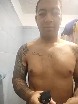 Snapshot of Morenocosta12 chatting on September 30, 2025, 4:13 pm Morenocosta12 online show from September 30, 2025, 4:13 pm