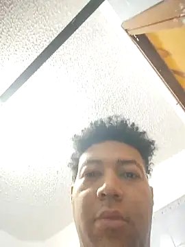 Snapshot of Morenocosta12 chatting on September 16, 2025, 3:02 pm Morenocosta12 online show from September 16, 2025, 3:02 pm