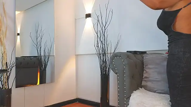 almaa 18 online show from December 3, 2025, 5:08 am