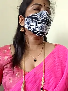 Snapshot of gaurika18 chatting on April 22, 2026, 4:41 am gaurika18 online show from April 22, 2026, 4:41 am