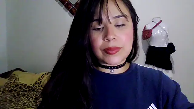 Snapshot of DeusaDemeeter chatting on May 18, 2026, 1:17 am DeusaDemeeter online show from May 18, 2026, 1:17 am