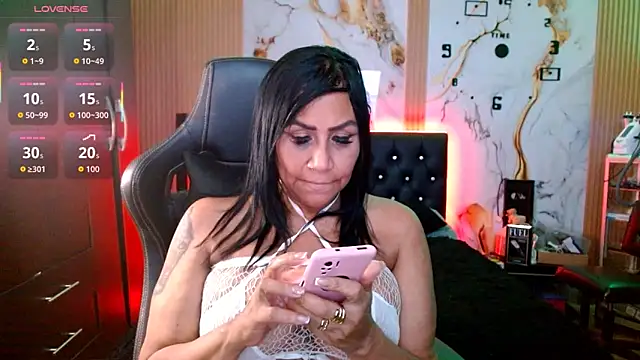 Demion prince online show from April 12, 2026, 8:23 pm