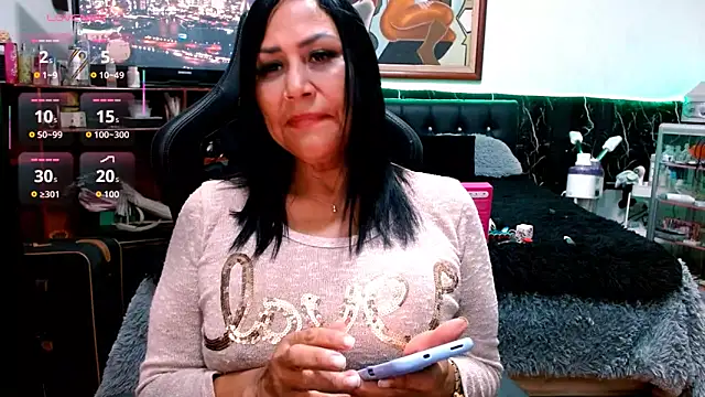 Demion prince online show from December 21, 2025, 2:24 am