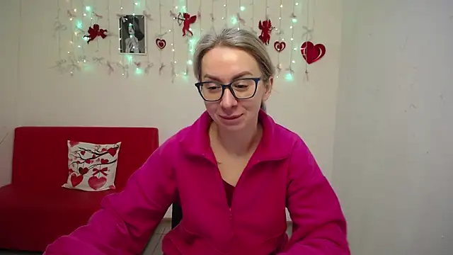 Snapshot of VasilisaSii chatting on February 9, 2026, 6:44 am VasilisaSii online show from February 9, 2026, 6:44 am