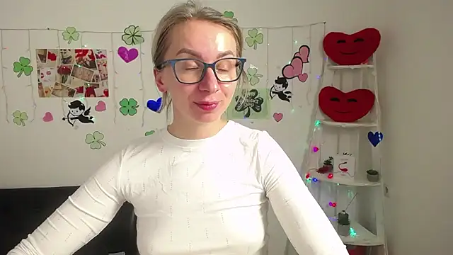 Snapshot of VasilisaSii chatting on March 22, 2025, 3:42 pm VasilisaSii online show from March 22, 2025, 3:42 pm