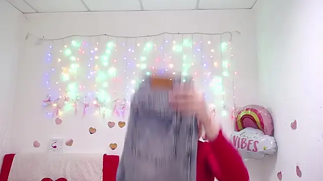 Snapshot of VasilisaSii chatting on September 13, 2025, 5:07 am VasilisaSii online show from September 13, 2025, 5:07 am