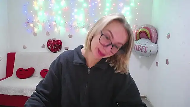 Snapshot of VasilisaSii chatting on September 29, 2025, 5:14 am VasilisaSii online show from September 29, 2025, 5:14 am