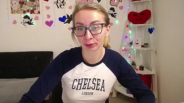 Snapshot of VasilisaSii chatting on March 1, 2025, 9:18 am VasilisaSii online show from March 1, 2025, 9:18 am