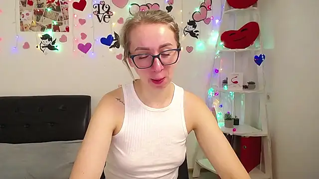 Snapshot of VasilisaSii chatting on March 10, 2025, 6:05 am VasilisaSii online show from March 10, 2025, 6:05 am