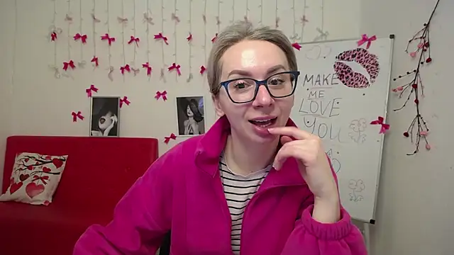 Snapshot of VasilisaSii chatting on February 20, 2026, 6:10 am VasilisaSii online show from February 20, 2026, 6:10 am