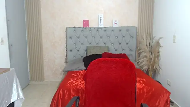 JESSYCHERNOBIL online show from April 15, 2026, 11:38 am