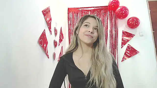 andreau18 online show from September 19, 2025, 1:59 pm