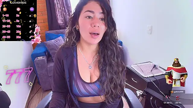 Snapshot of kendall_sexy27 chatting on February 17, 2026, 3:31 pm kendall sexy27 online show from February 17, 2026, 3:31 pm