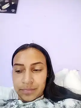 emma ambar online show from March 22, 2025, 6:11 am