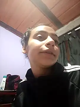 emma ambar online show from March 7, 2025, 10:10 pm